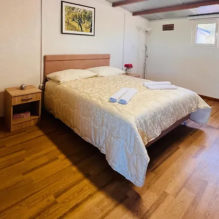 Holiday home House Of Wine Susac *